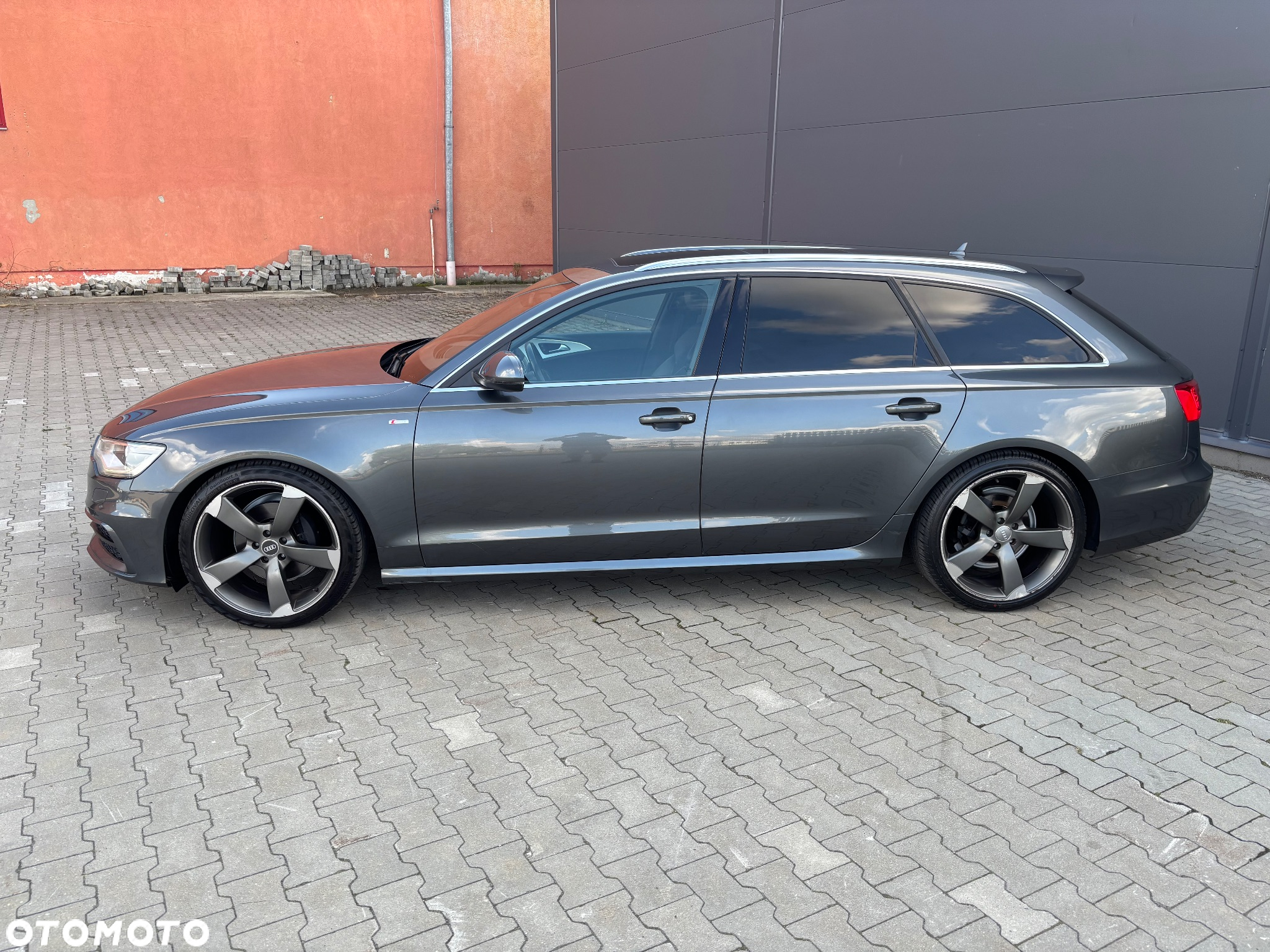 Audi A6 Avant - 11