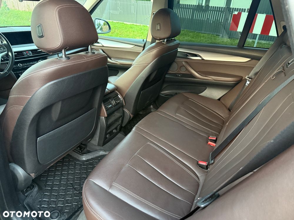 BMW X5 xDrive25d - 12