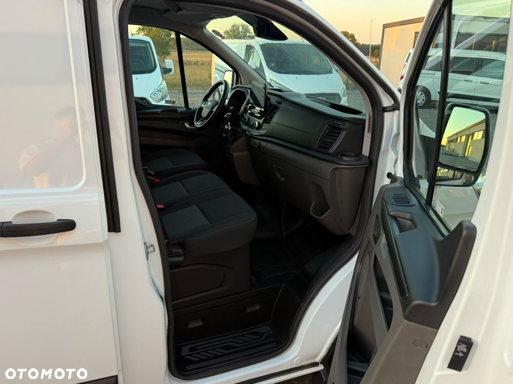 Ford Transit Custom L2H2 - 29