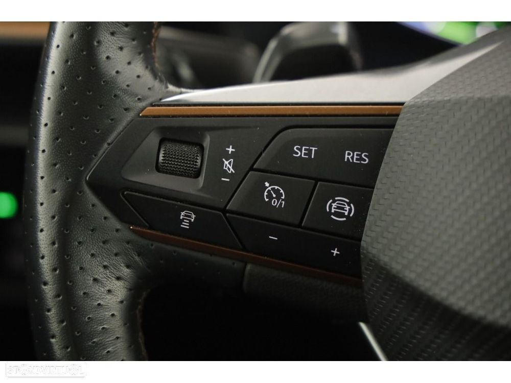 Cupra Formentor 1.4 e-Hybrid DSG - 34