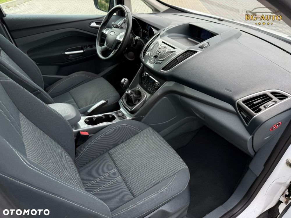 Ford C-MAX - 38