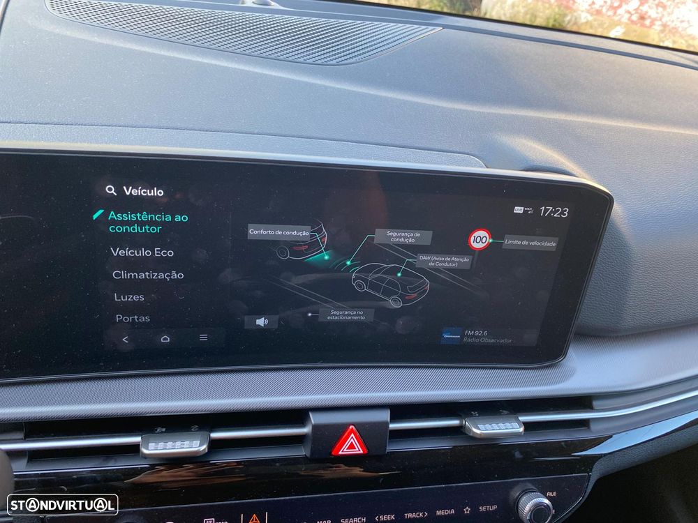 Kia Sportage 1.6 T-GDi HEV Drive - 36