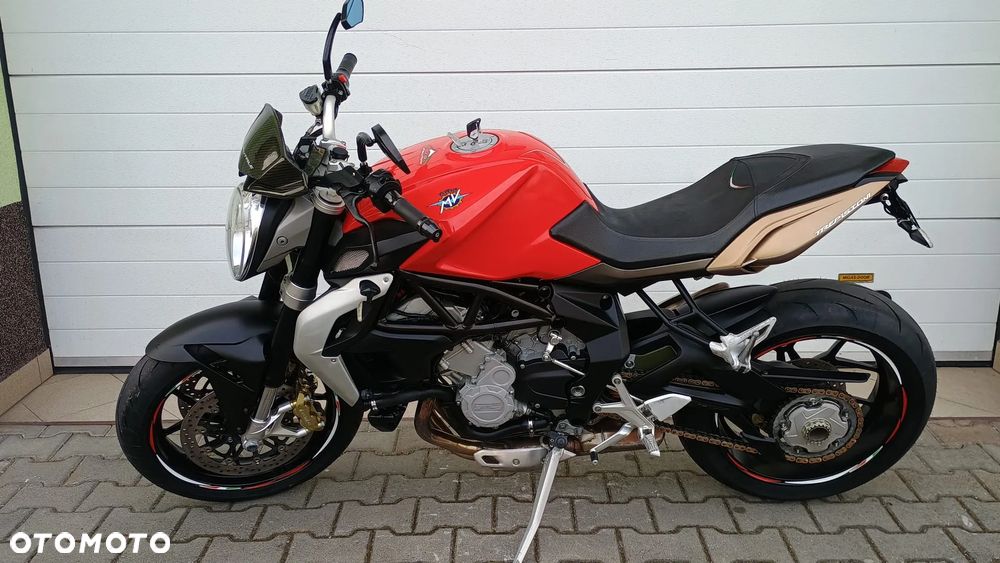 MV AGUSTA Brutale - 1