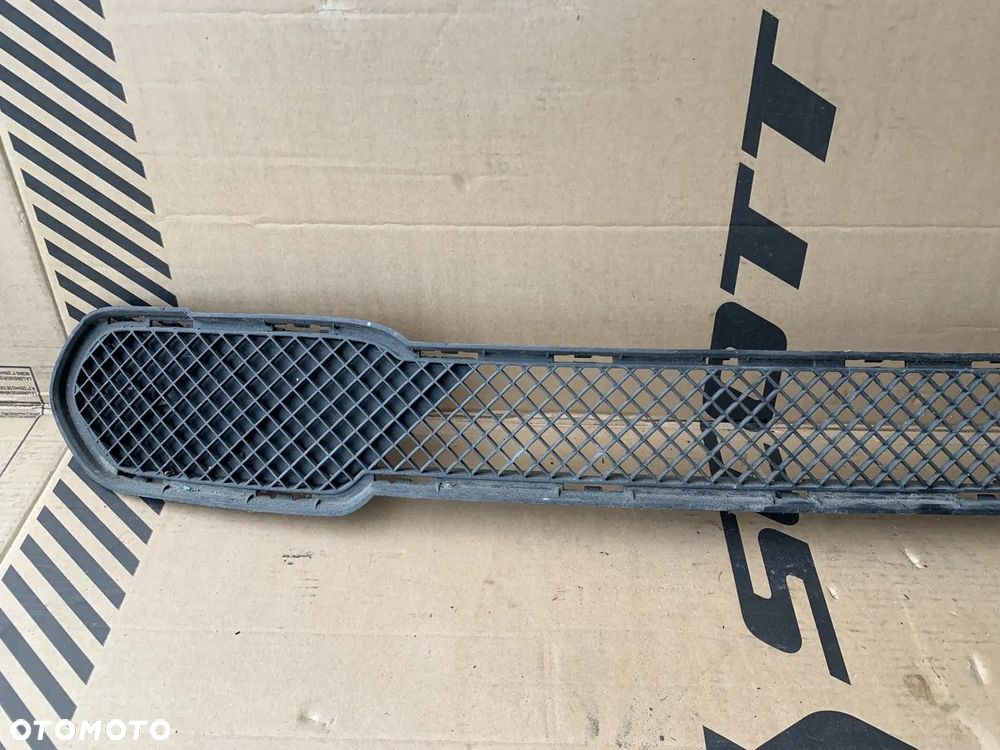 Kratka zderzaka środkowa przód przednia BMW X1 E84 2990368 - 2