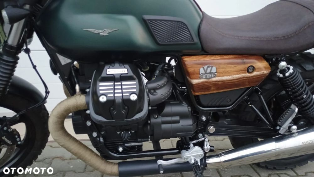 Moto Guzzi V7 - 7