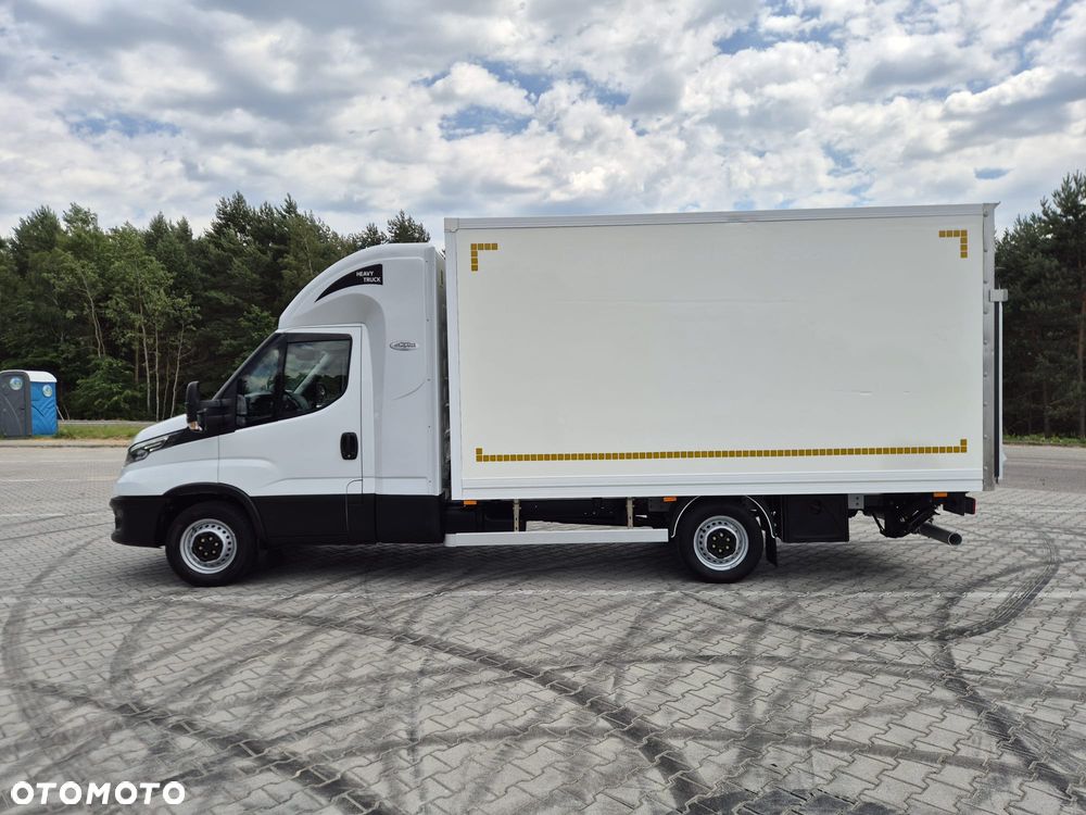 Iveco Daily 3,0 L❗35S18❗Kontener 8EP❗Winda 750KG❗HI-MATIC - 2