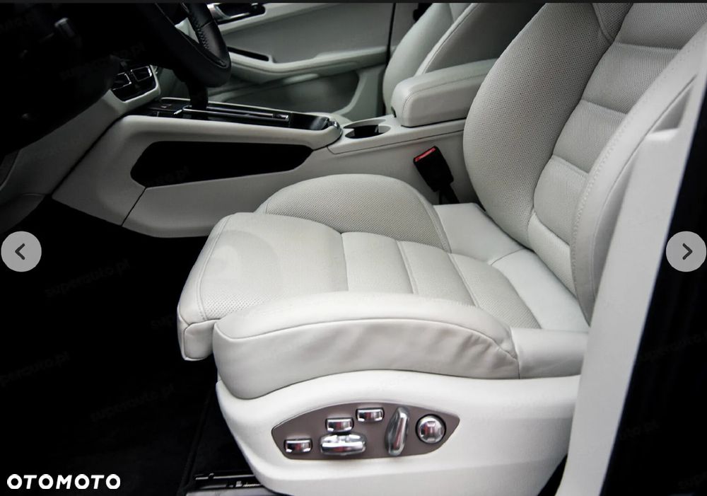 Porsche Macan T - 18