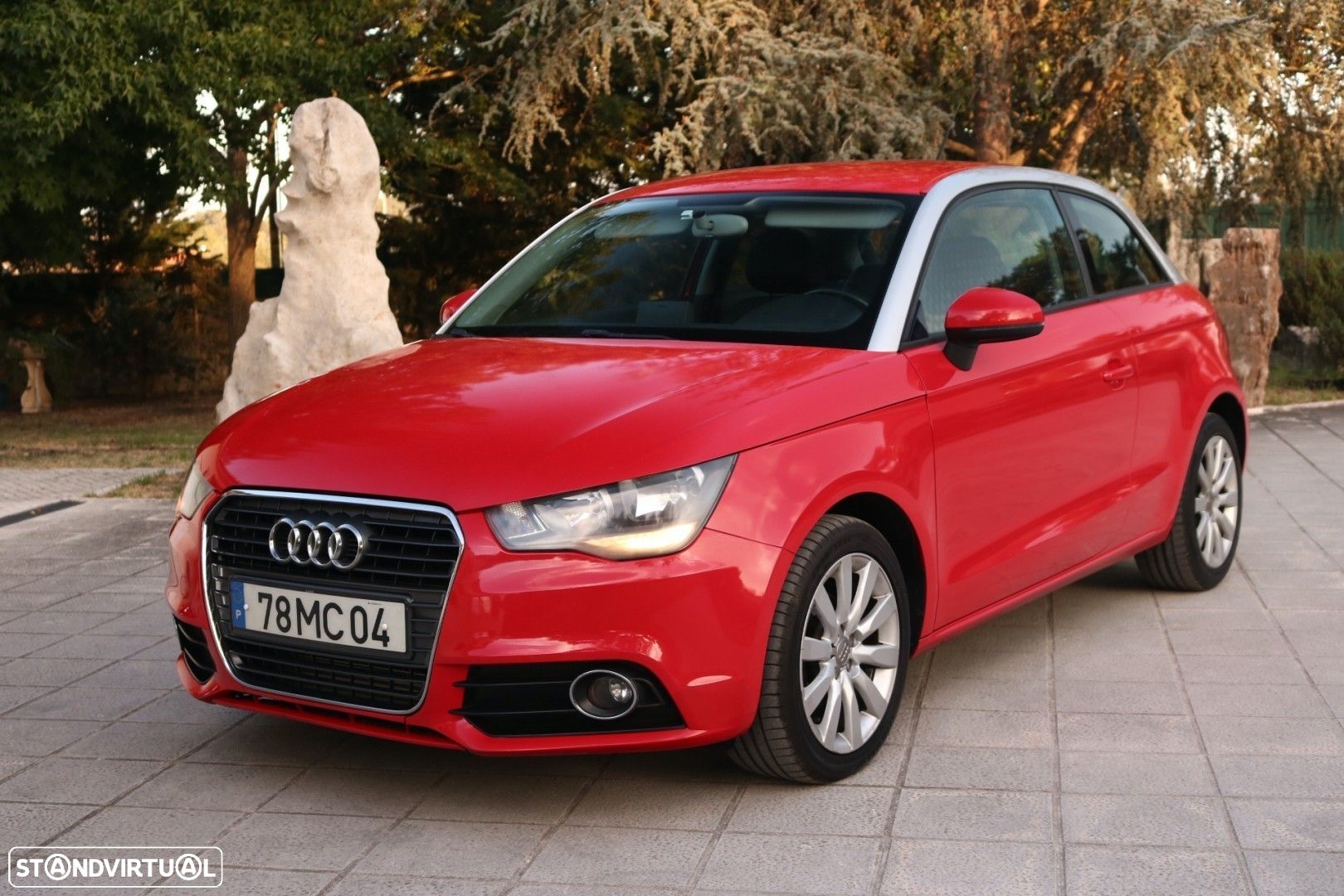 Audi A1 1.6 TDI Advance S-Tronic - 1