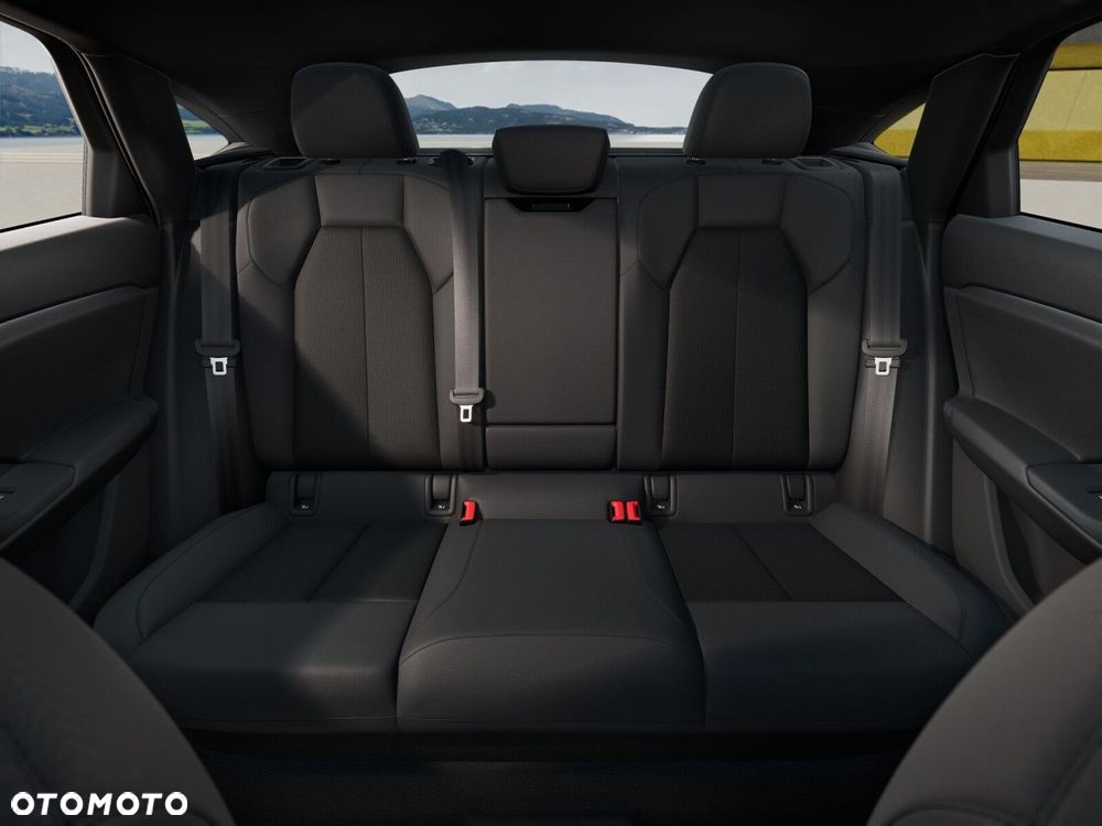 Audi Q6 Sportback e-tron - 8