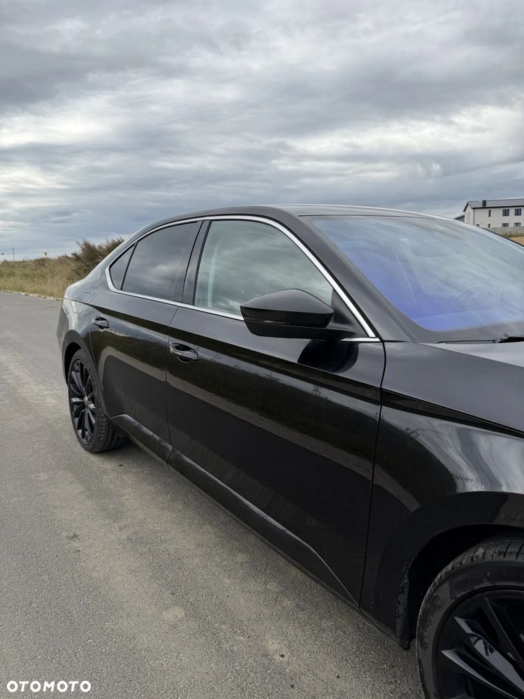 Skoda Superb 2016 photo 4