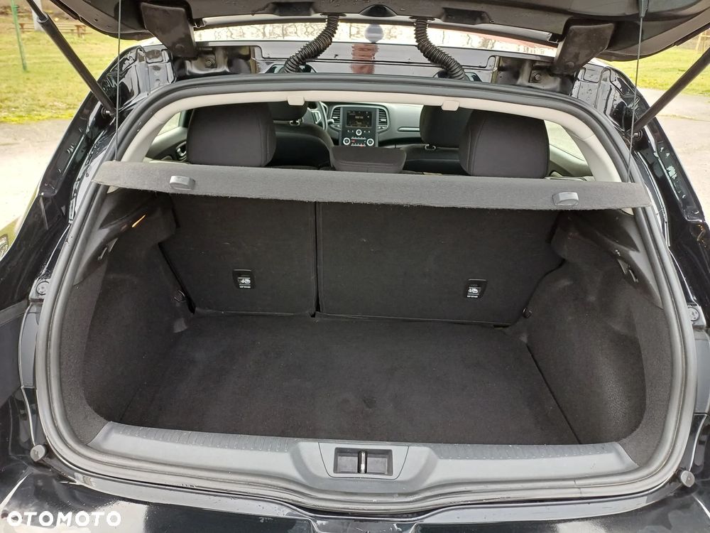 Renault Megane ENERGY TCe 100 EXPERIENCE - 9