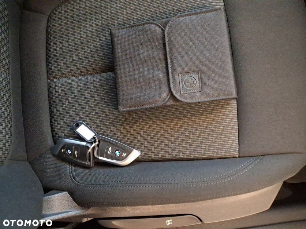 BMW Seria 2 - 21
