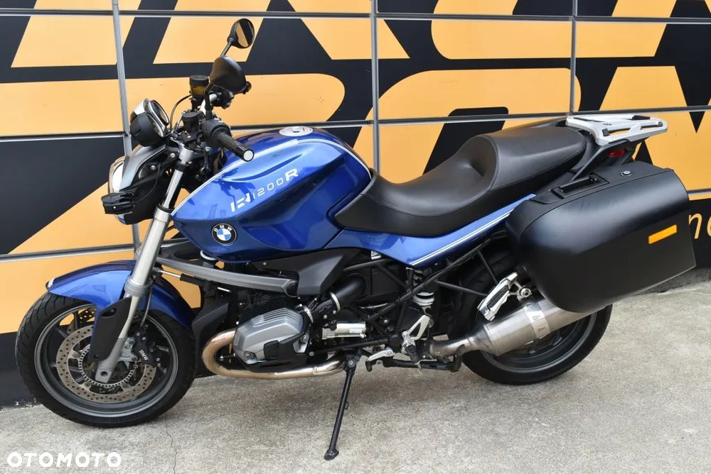 BMW R - 8