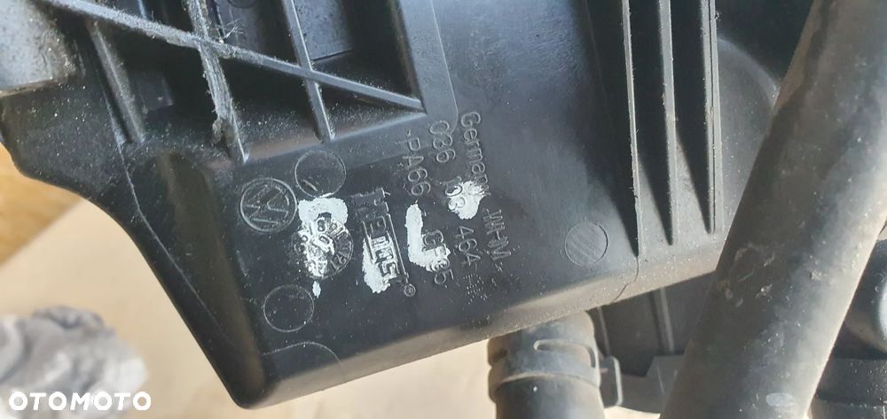 Obudowa termostatu króciec wąż przewód wody VW Polo V 6R 1.4 036103464AK - 8