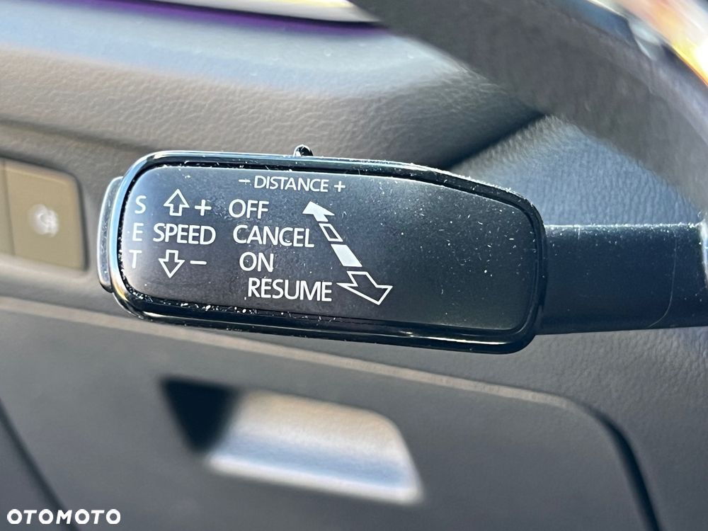 Skoda Octavia 2.0 TDI DSG Sport Edition - 38
