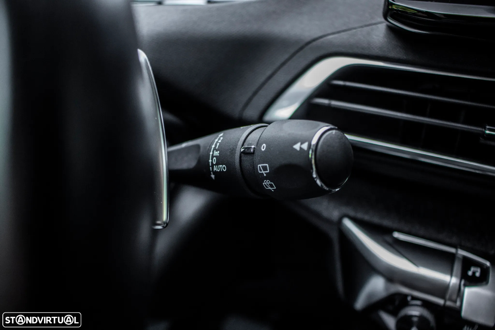 Peugeot 5008 1.5 BlueHDi Allure EAT8 - 17