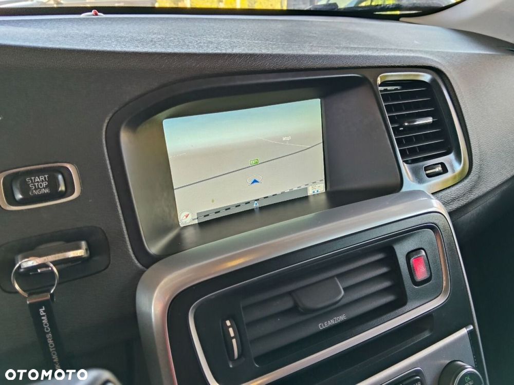 Volvo V60 - 8