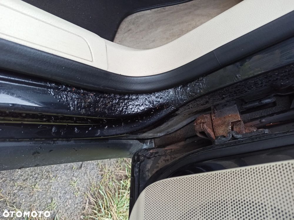 Volkswagen Passat 2.0 TDI DPF Highline DSG - 27