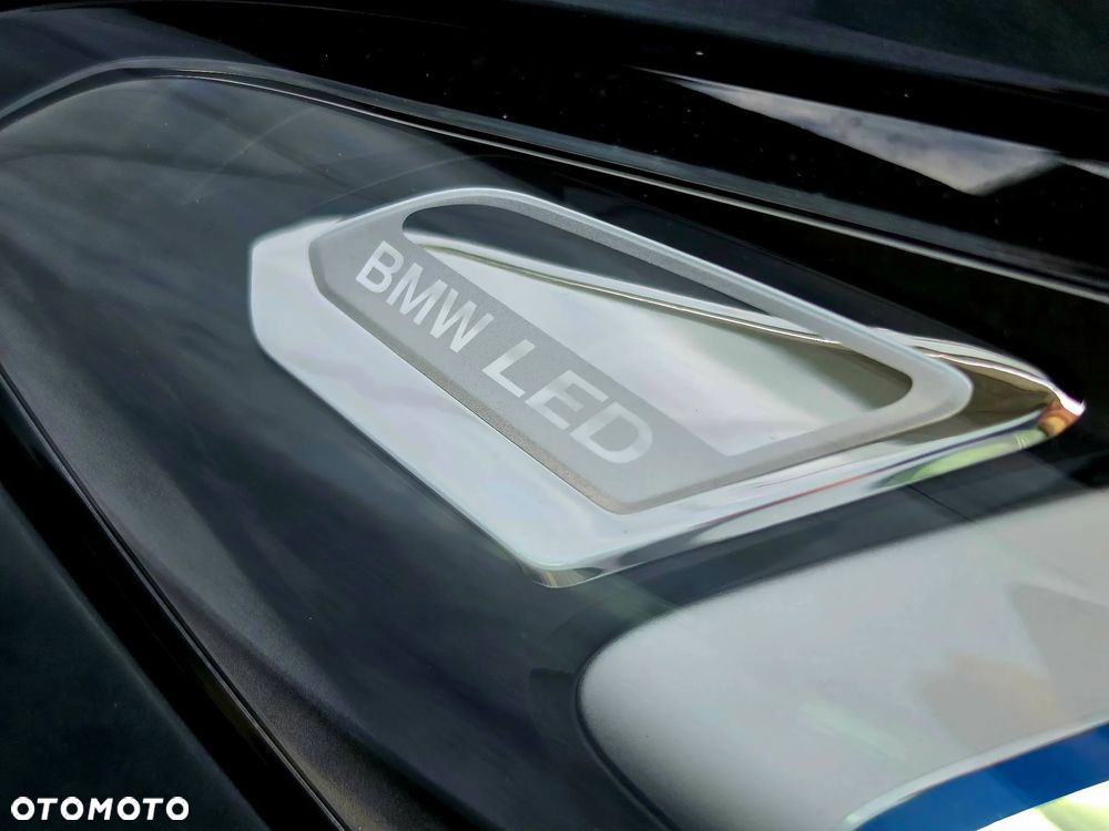 BMW Seria 3 320i xDrive M Sport - 16