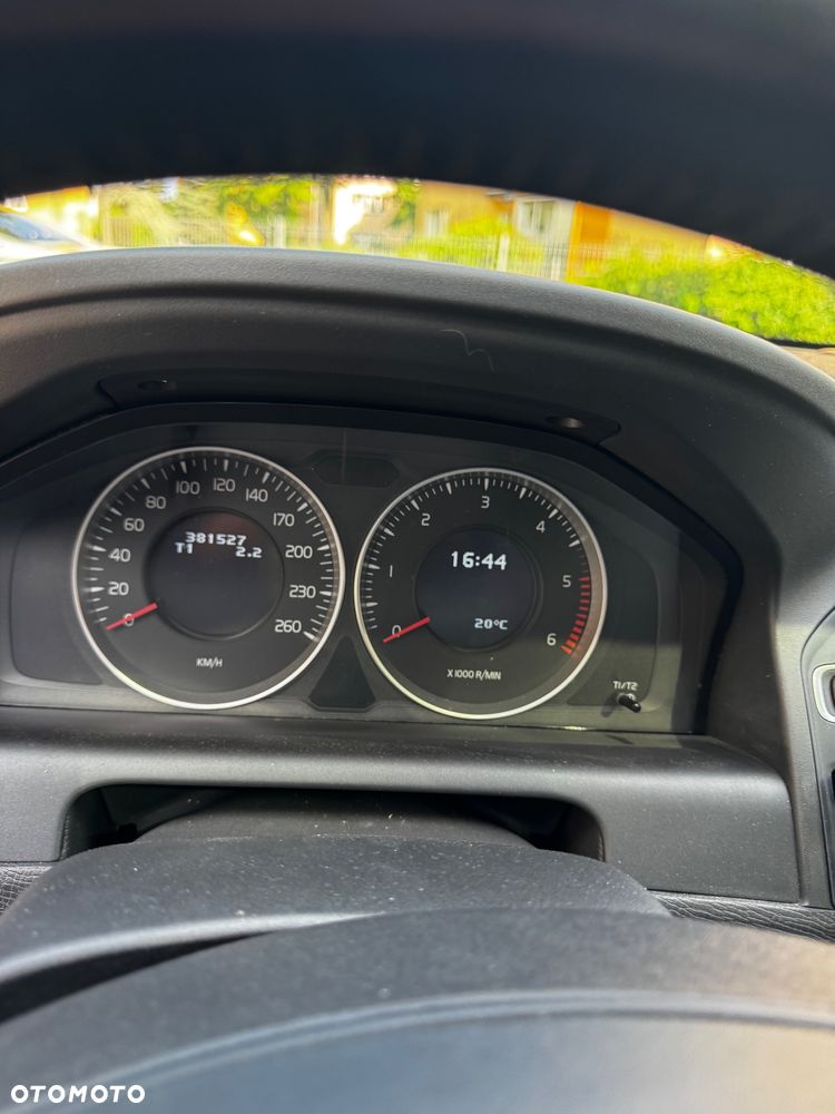 Volvo XC 60 - 6