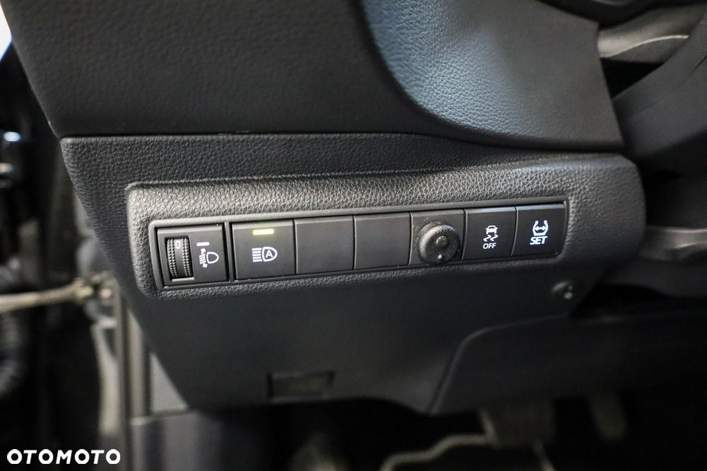 Toyota Corolla - 23