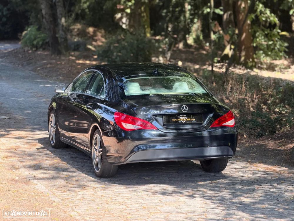 Mercedes-Benz CLA 200 CDI AMG Line — fotografia 5