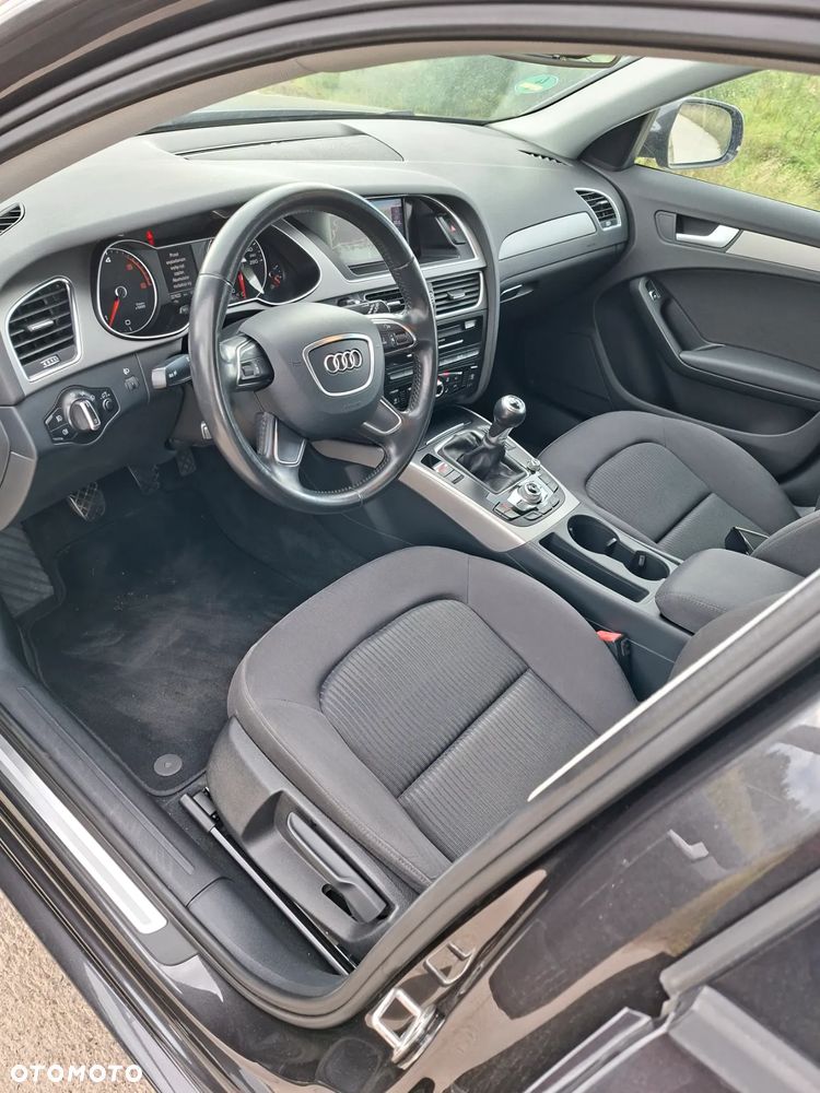 Audi A4 - 14