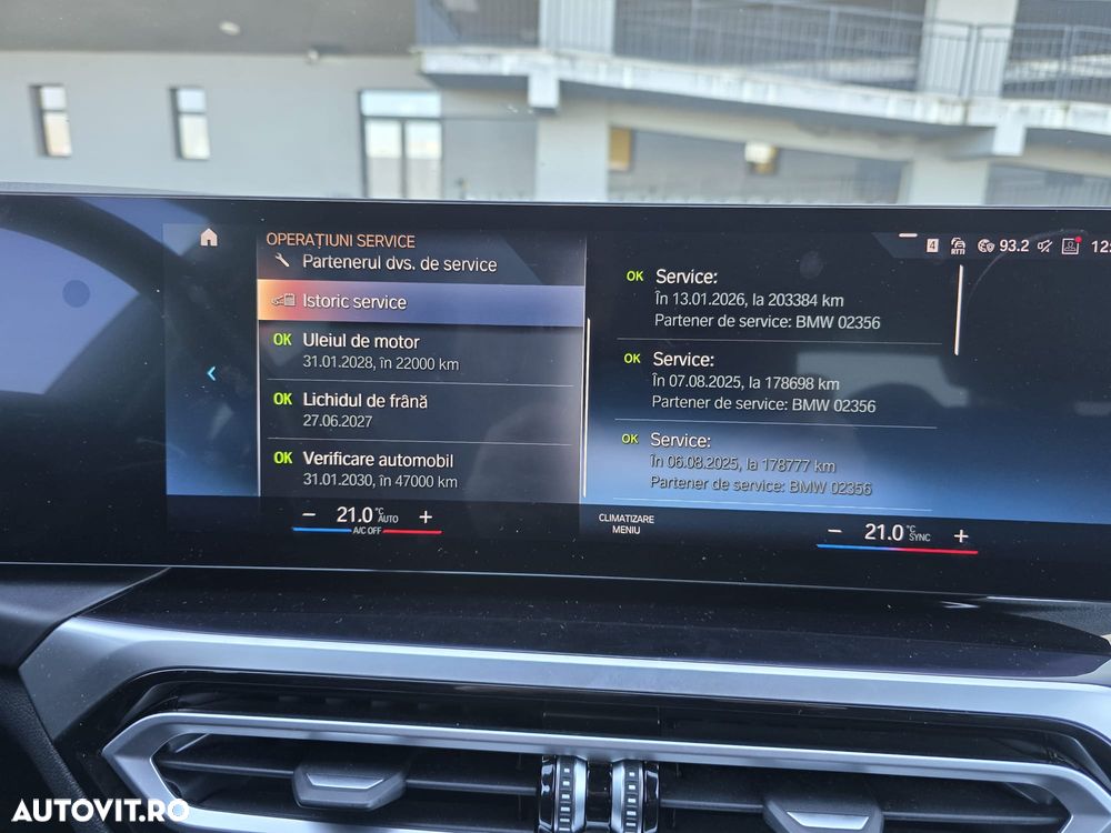 BMW Seria 3 318d Aut. - 24