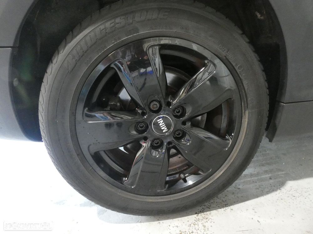 MINI Clubman One D - 23