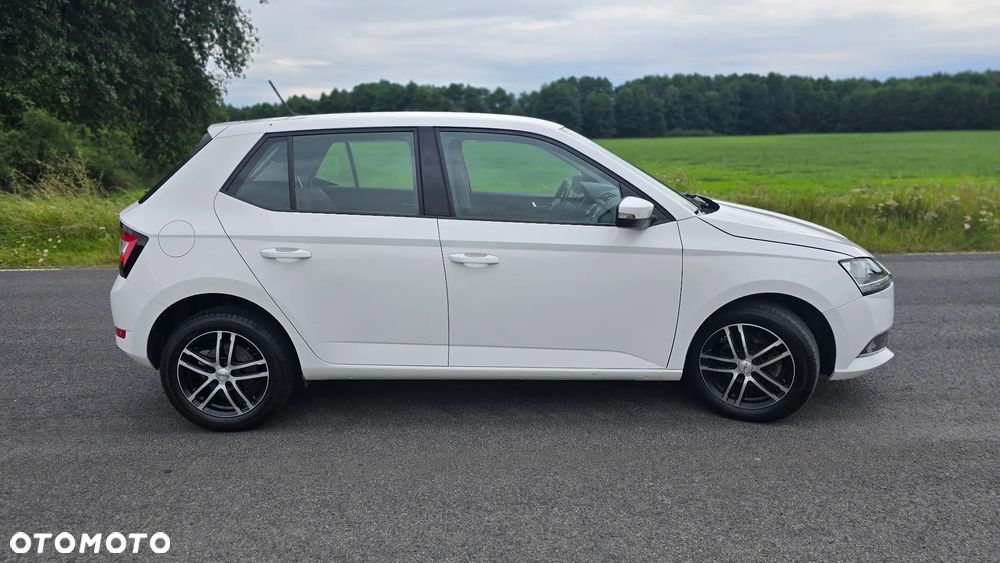 Skoda Fabia 1.0 TSI Ambition - 4