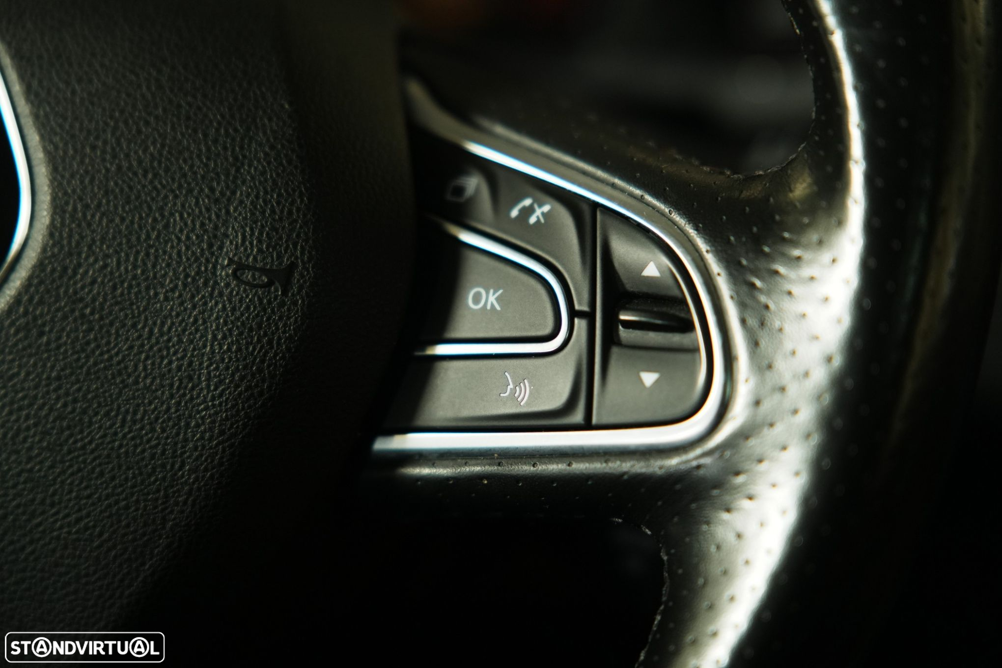Renault Grand Scénic 1.7 Blue dCi Bose Edition EDC - 12