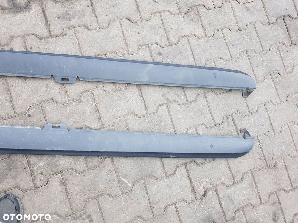VW GOLF 6 VI 08-13r GTI HB LISTWY PROGOWE KOMPLET PRAWA LEWA - 3