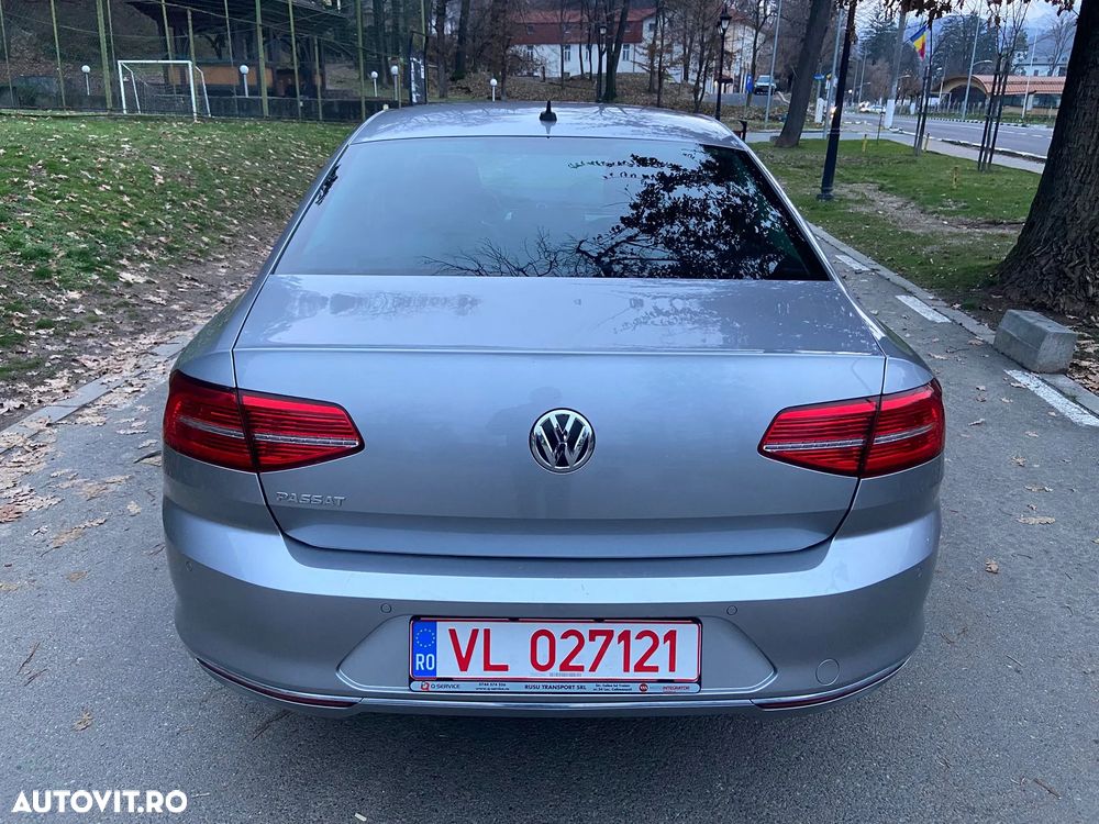 Volkswagen Passat 2.0 TDI SCR DSG Highline - 3