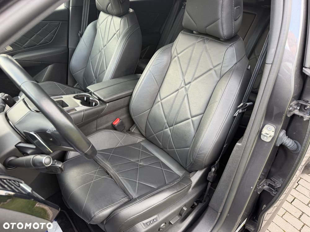 DS Automobiles DS 7 Crossback - 14