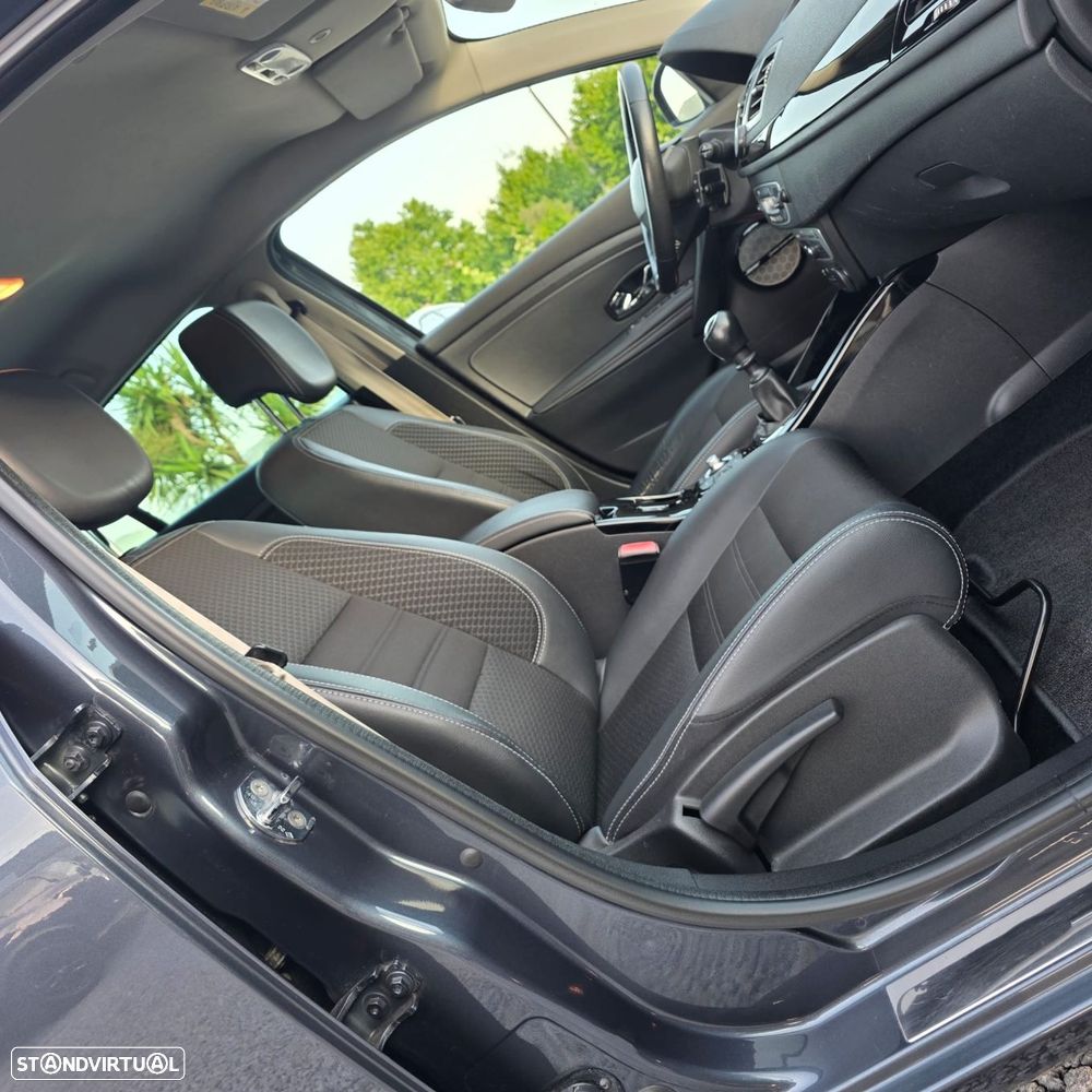Renault Mégane 1.5 dCi Bose Edition SS - 30