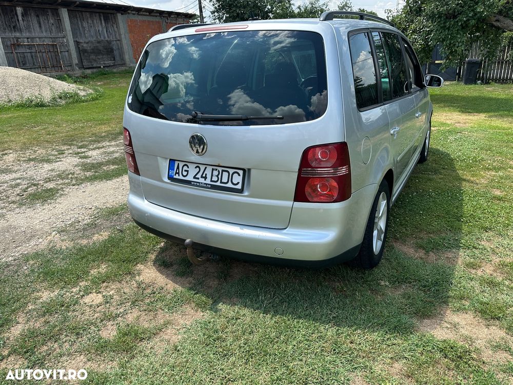 VOLKSWAGEN Touran 2006 — imagine 4