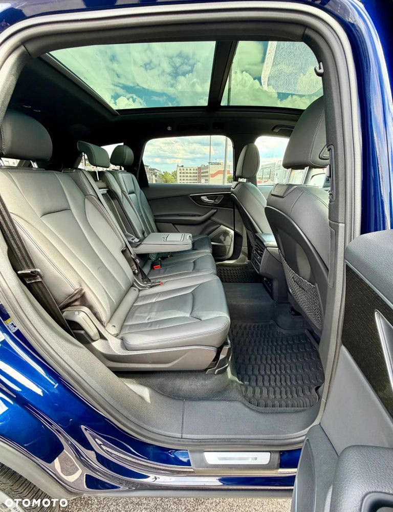 Audi Q7 55 TFSI mHEV Quattro Tiptr - 11