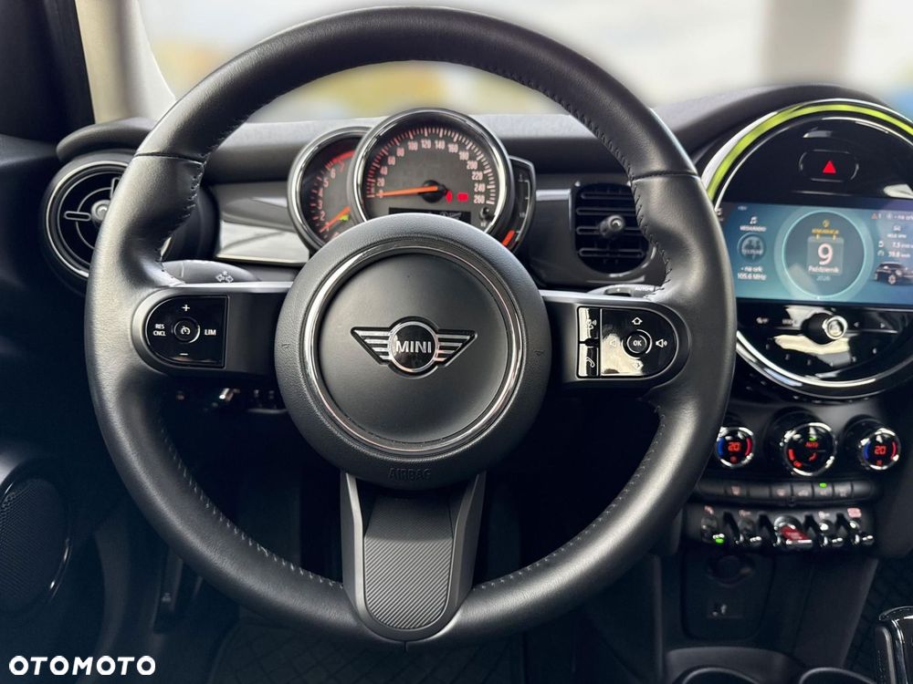 MINI Cooper - 27