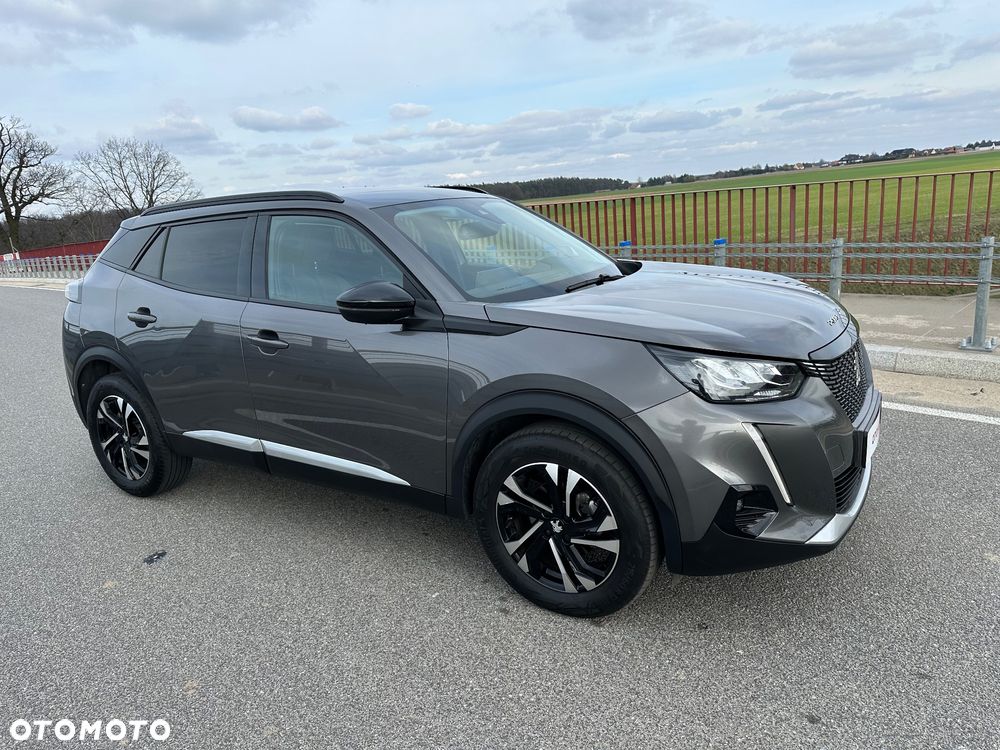 Peugeot 2008 PureTech 130 EAT8 Allure Pack - 4