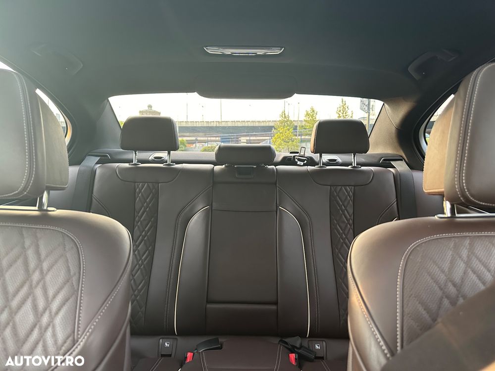 BMW Seria 5 540i xDrive AT - 13