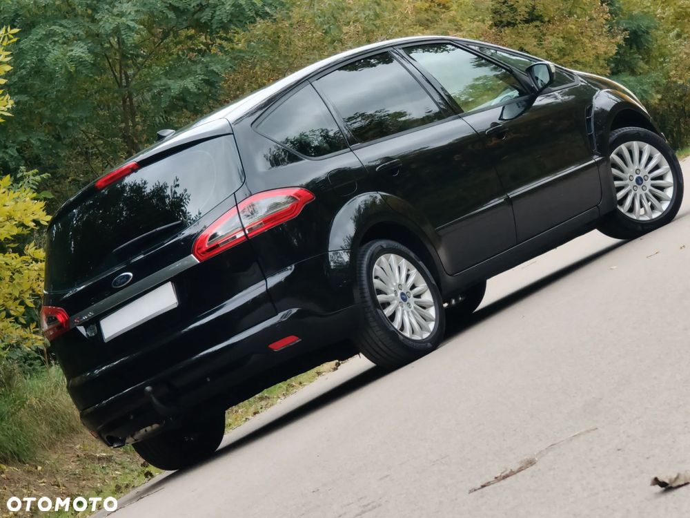 Ford S-Max 2.0 TDCi DPF Champions Edition - 19