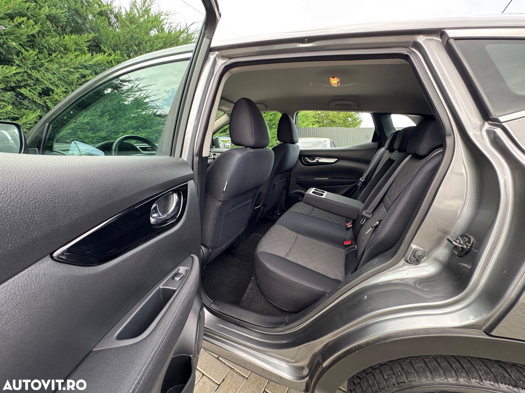 Nissan Qashqai 1.2 DIG-T Start/Stop X-TRONIC N-Connecta - 14