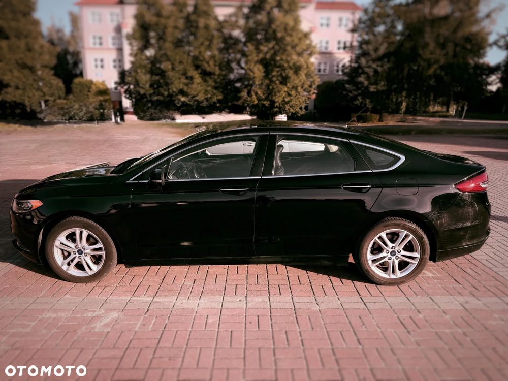 Ford Fusion - 6