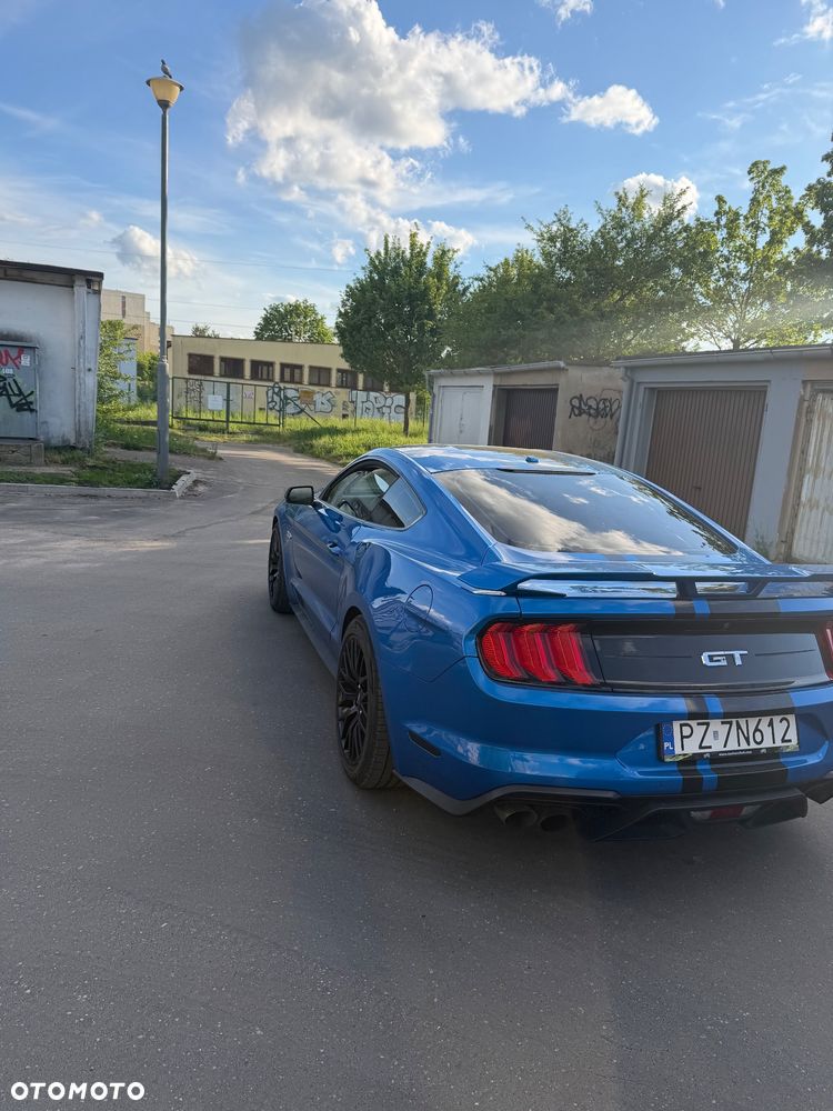 Ford Mustang 5.0 V8 GT - 8