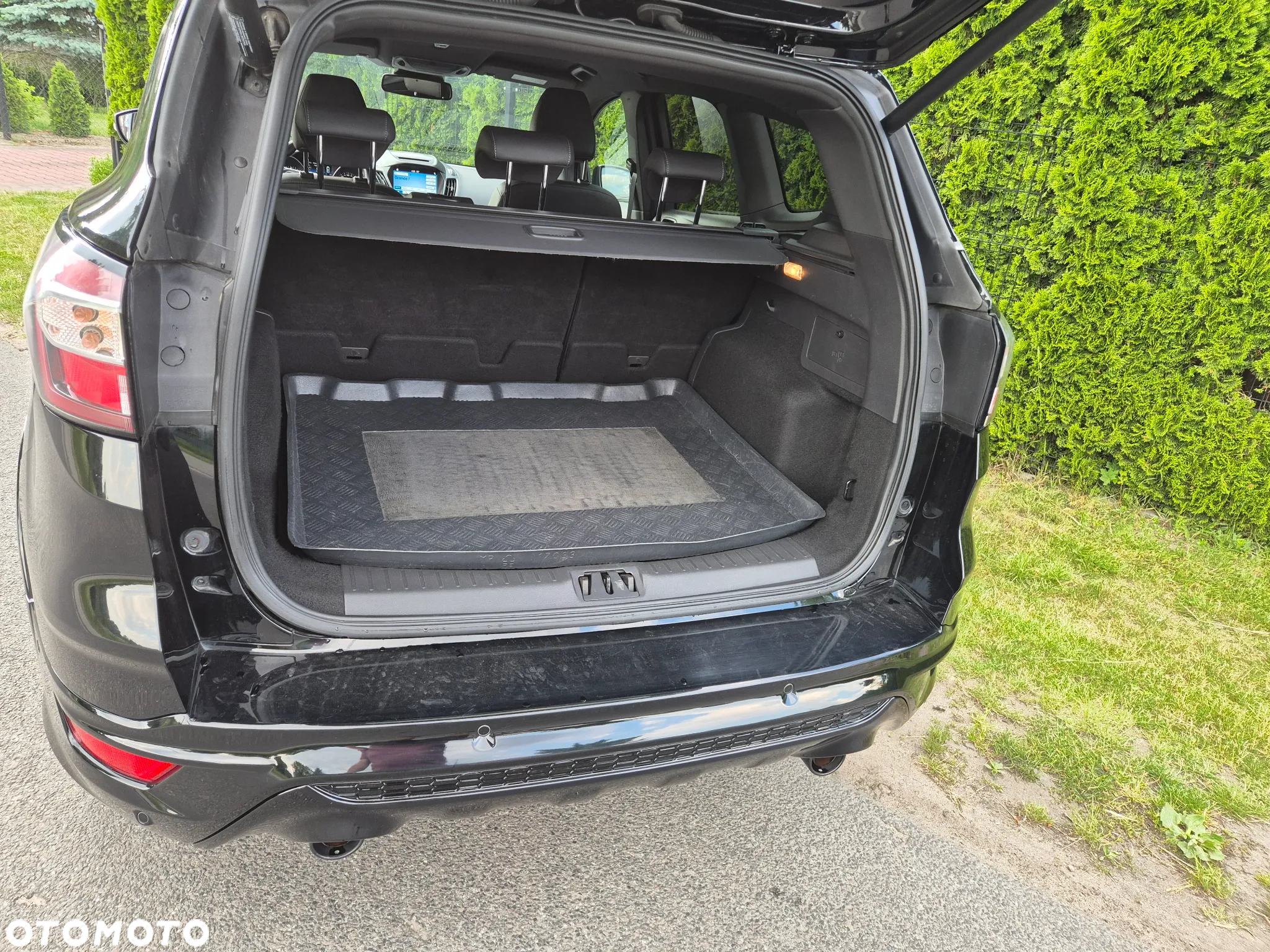 Ford Kuga 2.0 TDCi 4x4 ST-Line - 23