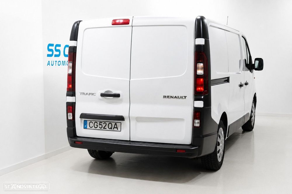 Renault Trafic 2.0 dCi L1H1 1.2T - 6