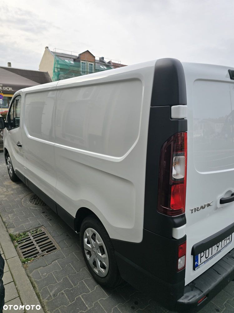 Renault Trafic - 10