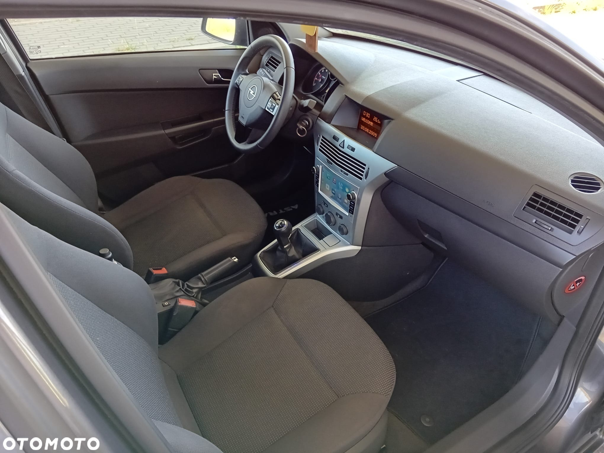 Opel Astra 1.4 Caravan Cosmo - 8