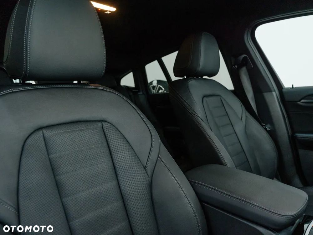 BMW X4 xDrive20d - 10