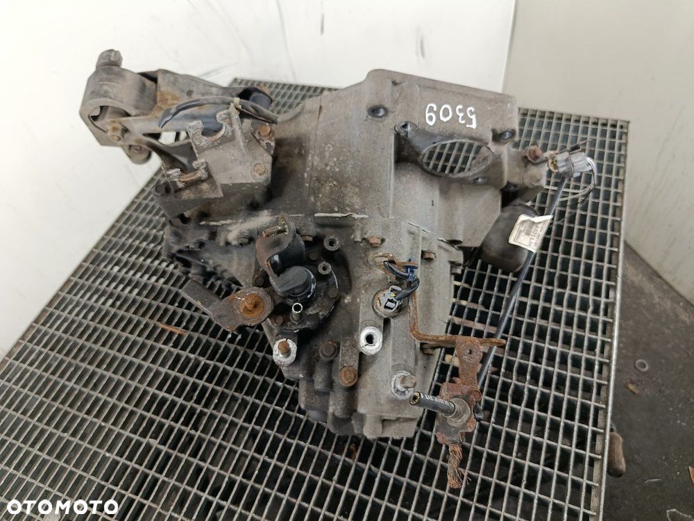 SKRZYNIA BIEGÓW MANUALNA 5 HONDA CIVIC VII 1.4 16V - 3